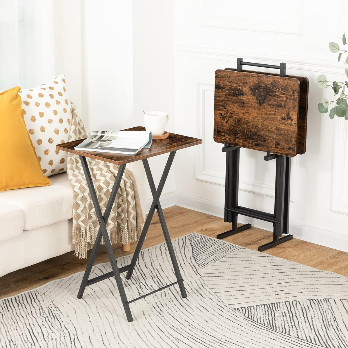 HOOBRO Folding TV Tray Table, TV Trays for Eating Set of 4 with Stand, Folding TV Dinner Tables for Small Space, Easy Assembly, Space Saving, Stable and Durable, Rustic Brown and Black BF20BZP401