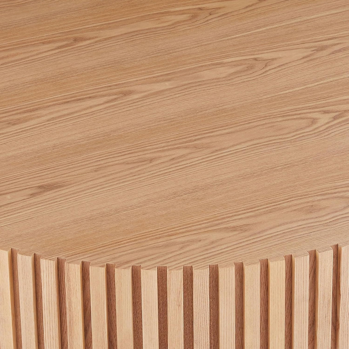 Round Coffee Table with Fluted Design, Wood Oak